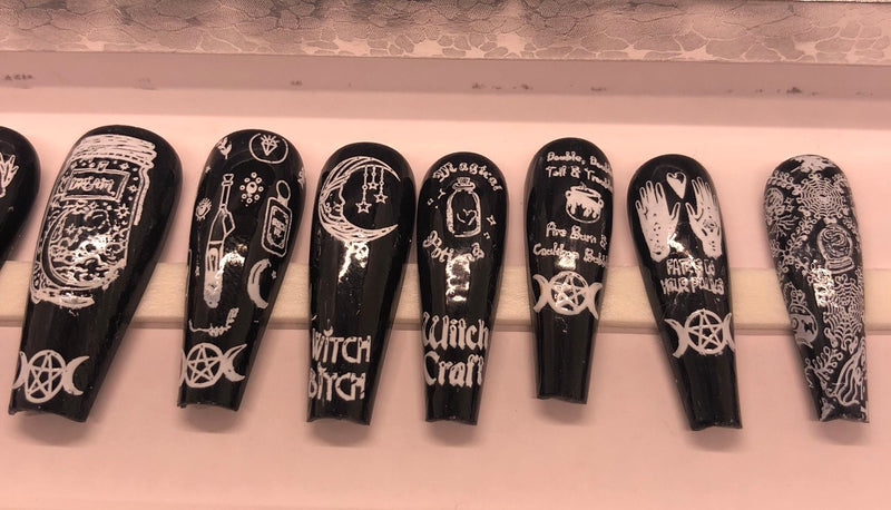 Witchy Press on nails