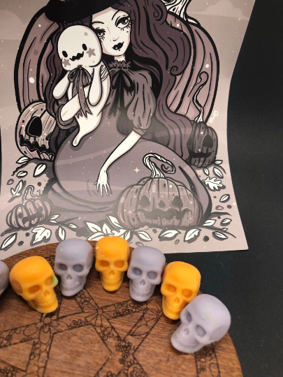 Autumn Magic Skull Wax Melts