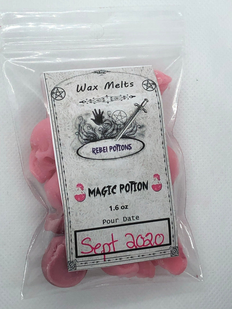 Magic Potion mini skull wax melts goth Halloween Samhain witchcraft wicca pagan tarts
